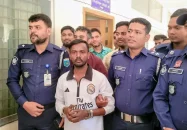 ধর্ষণ মামলায় কারাগারে হিরো আলম