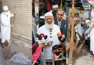 সড়ক পরিষ্কারে নামলেন বিরোধীদলীয় নেতা ডা. শফিকুর রহমান