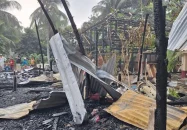 ভয়াবহ অগ্নিকান্ডে মহিলা মাদ্রাসা পুড়ে ছাই