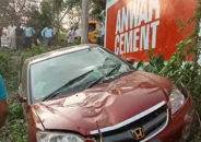 রাজাপুরে প্রাইভেট কার খাদে পড়ে দেড় বছরের শিশু নিহত