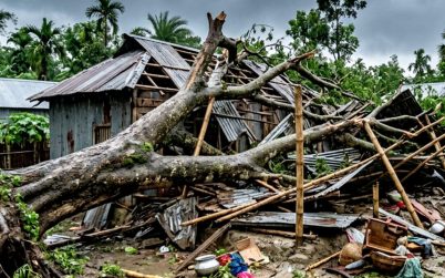 ঝড়ে লণ্ডভণ্ড তালতলী: বিধ্বস্ত ঘরবাড়ি, ডুবেছে ৫ ট্রলার