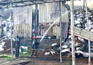 বরিশালে অপসোনিন গ্লোবাল ওষুধের কারখানায় আগুন