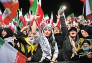 দেশের জন্য জীবন দিতে প্রস্তুত ১ কোটি ৪০ লাখ স্বেচ্ছাসেবী: ইরানি প্রেসিডেন্ট