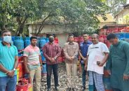 বানারীপাড়ায় গ্যাস সিলিন্ডার মজুদ, ডিলারকে জরিমানা