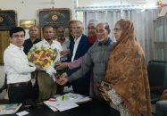 গৌরনদীতে ইউএনও’র সাথে উপজেলা দুর্নীতি প্রতিরোধ কমিটির সৌজন্য সাক্ষাৎ