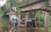 সেতু ভেঙে ট্রাক্টর খাদে, আহত ৬