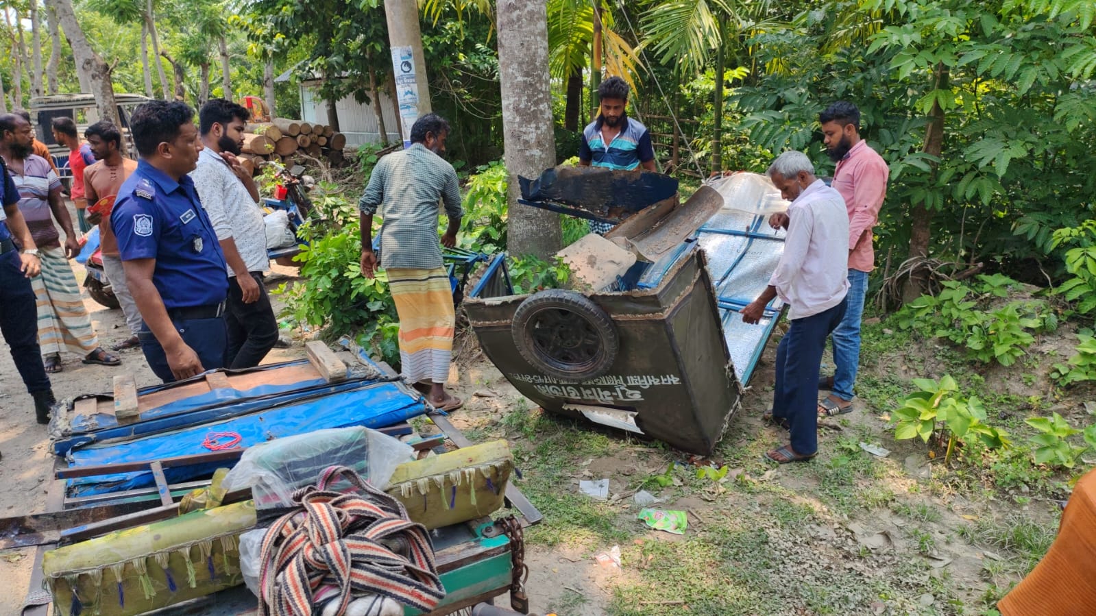 বরিশালে সড়ক দুর্ঘটনায় কলেজ শিক্ষার্থী নিহত