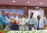 ইউট্যাব ও জিয়া পরিষদের উদ্যোগে পবিপ্রবি ও বরিশাল বিশ্ববিদ্যালয়ের উপাচার্যকে সংবর্ধনা