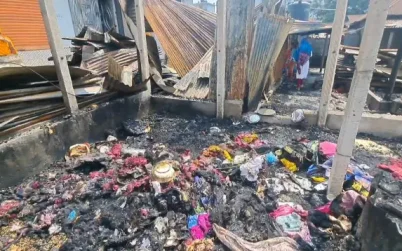 গাজীপুরের কালিয়াকৈরে আগুনে পুড়ল ১৮ ঘর ও ৩ দোকান