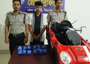 খেলনা গাড়িতে পাচার হচ্ছিল ১২ হাজার ইয়াবা, আটক ১