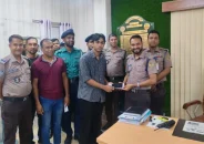 বরিশালে হারিয়ে যাওয়া ২০ মোবাইল উদ্ধার করলো পুলিশ