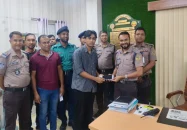 বরিশালে হারিয়ে যাওয়া ২০ মোবাইল উদ্ধার করলো পুলিশ