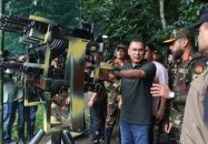 বাবুগঞ্জে বিস্তীর্ণ জঙ্গলে সেনাবাহিনীর গ্রীষ্মকালীন মহড়া পরিদর্শনে প্রধানমন্ত্রী