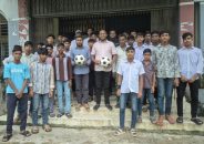 আব্দুল্লাহপুরের মাধ্যমিক বিদ্যালয়গুলোতে ফুটবল বিতরণ করলেন যুবদল নেতা আল-আমিন বকসী