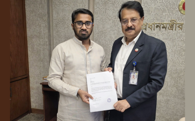 সচিব পদমর্যাদায় প্রধানমন্ত্রীর রাজনৈতিক সহকারী পদে দায়িত্ব গ্রহণ করলেন রাশেদ