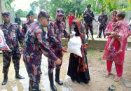 পানছড়িতে বন্যাদুর্গত পরিবারের পাশে বিজিবি