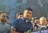 ‘ফার্মের মুরগি’ এই ছাত্ররা রাস্তায় নেমেছিল বলেই আপনি এখন শিক্ষামন্ত্রী: হাসনাত আব্দুল্লাহ