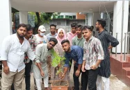 আন্দোলনের মুখে বরিশালের সিভিল সার্জন মনিরুজ্জামানকে বদলি