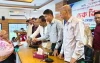 কলাপাড়ায় গৃহহীন এবং দরিদ্র মেধাবী শিক্ষার্থীদের মাঝে আর্থিক সহায়তার চেক বিতরণ
