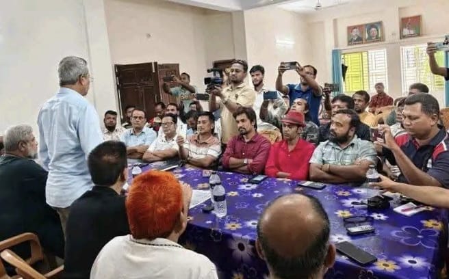 বাকেরগঞ্জে প্রেস ক্লাবে নতুন নেতৃত্বের উদ্যোগ,মেয়াদোত্তীর্ণ কমিটি বিলুপ্ত ঘোষণা
