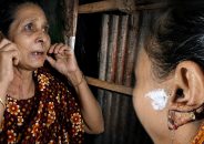 মেহেন্দীগঞ্জে ঘুমন্ত গৃহবধূর কান ছিঁড়ে স্বর্ণালঙ্কার লুট