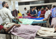 আমতলীতে সহপাঠীর দেওয়া আখরোট খেয়ে ৭ ছাত্রী হাসপাতালে
