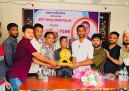 খয়রাবাদে প্রিয় শিক্ষককে ব্যতিক্রমধর্মী বিদায়ী সংবর্ধনা দিলেন হিউমিনিটি এন্ড স্পোর্টস এলাইন্স