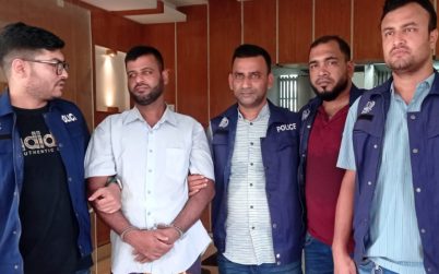 পিরোজপুরে ইয়াবা-ক্রিস্টাল মেথ আইসসহ মাদক ব্যবসায়ী গ্রেফতার